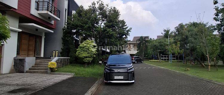 Rumah Mewah View Taman Dalam Komplek Raffles Hills Cibubur 1