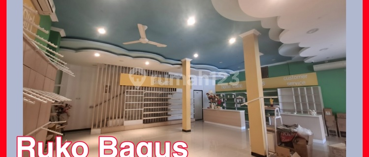 Beautiful 3-Story Connected Shophouse on Sambiroto Raya Ready for Occupancy 1