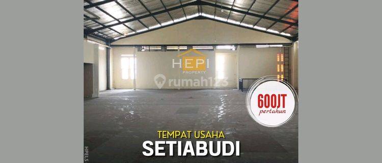 Ruang Usaha/ Warehouse Di Jalan Utama Banyumanikseti 1