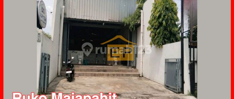 1-story shop house in Majapahit Pedurungan, close to a mall. 1