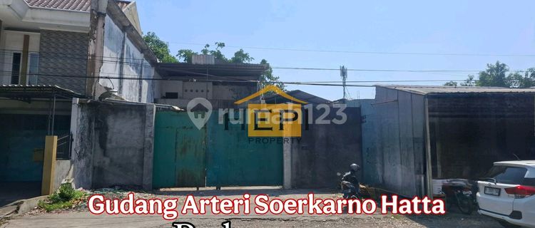 Warehouse On Soekarno Hatta Arterial Road Near the City 1