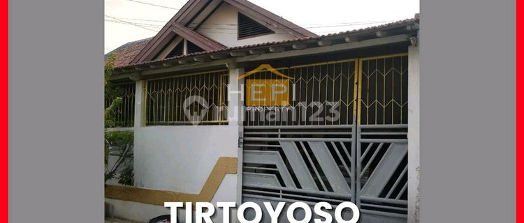 Ready-to-Use House in Tirtoyoso Near the City 1