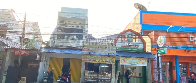 Strategic 3-Unit Connected Shophouse in Sukmajaya Depok, Close to Sukmajaya Subdistrict 1