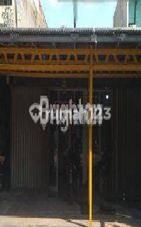 CONNECTED SHOPHOUSE WITH MAIN ROAD ACCESS 1