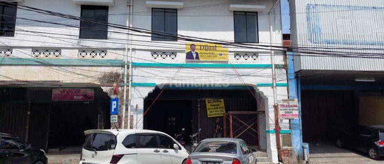 Ruko Bangunan Tua di Area Bisnis Kota Padang di Jl.Niaga Pondok Sudah Renovasi 1