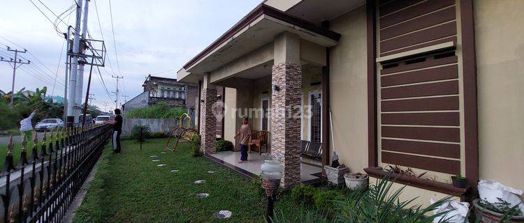 Rumah Siap Huni Dekat Area Sekolahan Kota Padang 1