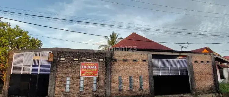 Rumah dan Gudang di Komp.Berlin Indah Sakato,Sungai Sapih 1