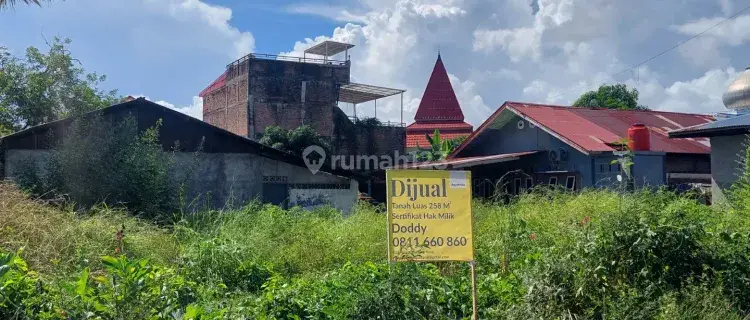 Tanah didekat Transmart dan Lapai SJS di Jln.Ambun Suri 1