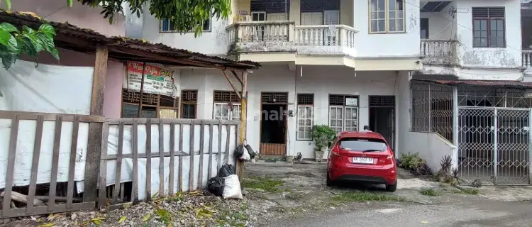 Rumah 2 lantai di Jln.Dobi III Kampung Pondok 1