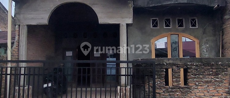 2-Story House Near Belimbing State Elementary School 1
