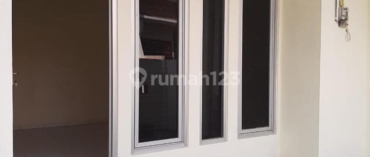 Disewakan Rumah Siap Huni Lokasi Strategis di Kartini Semarang 1