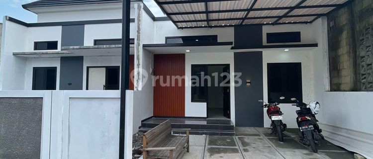 Rumah Desain Istimewa,spek Mewah,akses Mudah 1