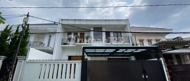 Rumah Cantik Murah Kawasan Elit Pondok Indah Jakarta Selatan 1