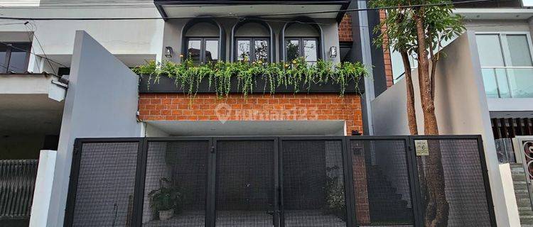 Rumah Baru Pondok Indah Jakarta Selatan 1