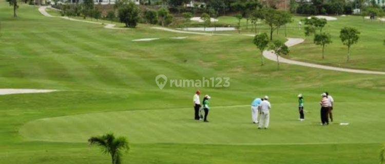 Dijual Hotel Bintang 4, Clubhouse dan Lapangan Golf di Batam

 1