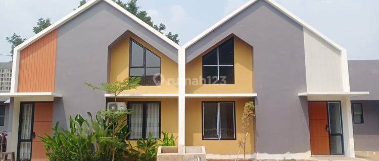 Termurah Rumah 1,5 Lantai Dekat Jalan Raya 1