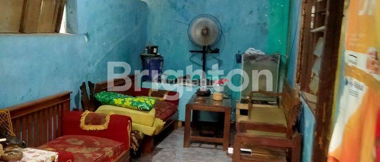 Rumah Sederhana Di Kawasan Ramai Daerah Semarang Barat 1