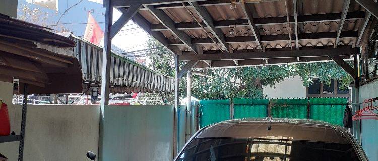 Rumah Lokasi Strategis Jalan Keadilan Raya 1