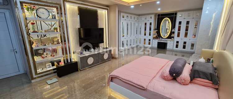 Town House Springhill Golf Residences Kemayoran 1
