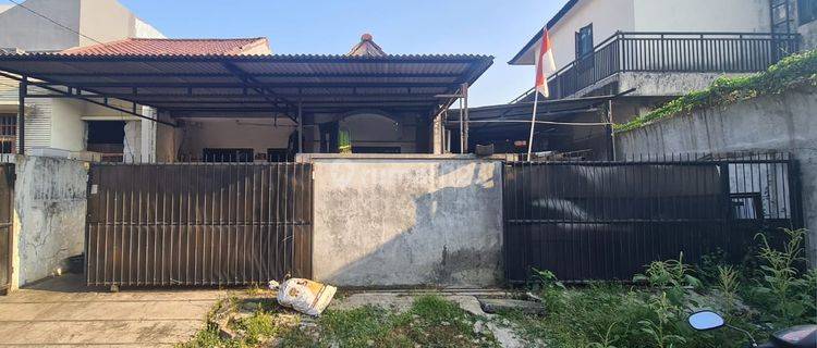 Dijual Rumah Bagus Di Duta Garden Luas 200m2 1