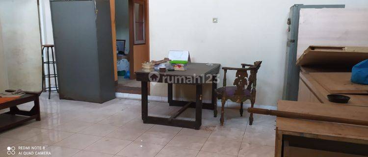 Disewakan Rumah Lokasi Strategis Pusat Kota Di Sayap Gardujati 1