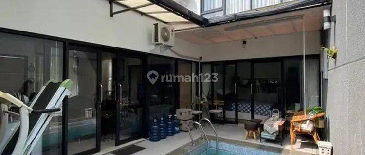 Dijual Rumah Modern Istimewa + Kolam Renang Di Pondok Hijau 1