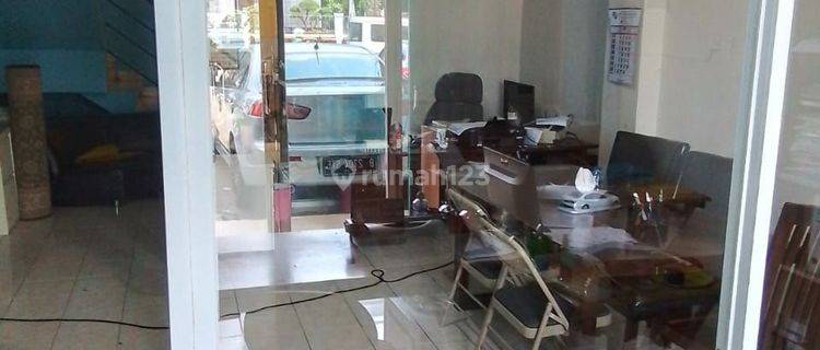 Ruko Siap Pakai lokasi Pinggir Jalan Besar di Limo, Ew, Hana 1