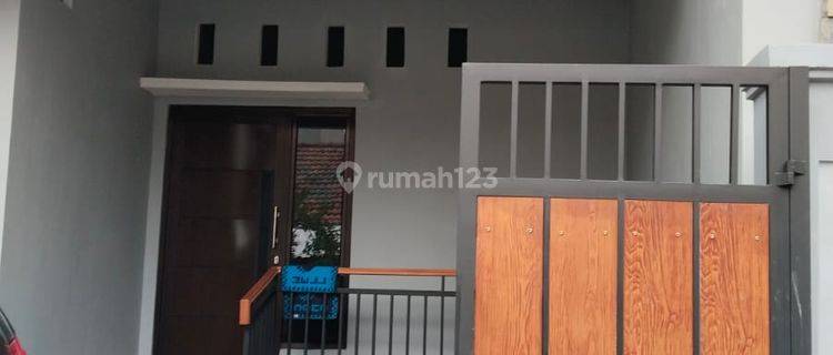 Disewa Rumah Minimalis Modern Baru Bangun di Boulevard Hijau, Bekasi. 1