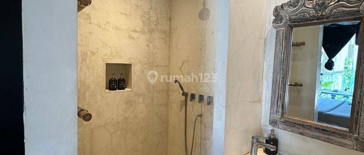 Dijual Villa 1 Kamar, Strategis Dan Akses Bagus di Berawa, Badung 1