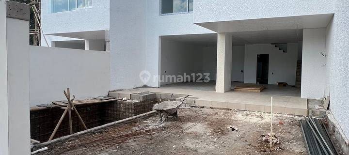 Dijual Hak Sewa Villa Baru Furnished Dekat Pantai Jimbaran 1