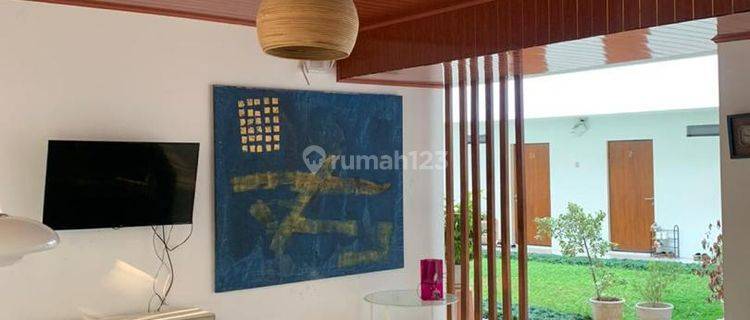 Rumah Kost 44 Kamar 3 Lantai Full Furnished  1