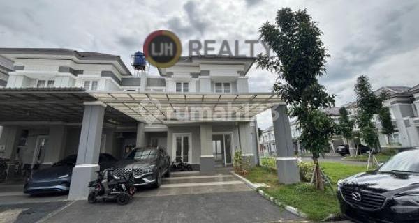 Rumah Grand Wisata 2 Lantai Siap Huni, Posisi Hook, 4+1 Kamar Tidur, Luas Tanah 240m2, Fasilitas Club House, Kolam Renang, 200m dari Mall Living World, Akses Langsung Tol Tambun Grand Wisata Bekasi 1