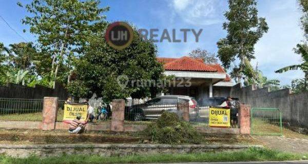 Villa Pinggir Jalan Utama Wanayasa, Luas Tanah 1.000m2, 3+1 Kamar Tidur, 3,7 KM dari Alun-alun Wanayasa Purwakarta 1