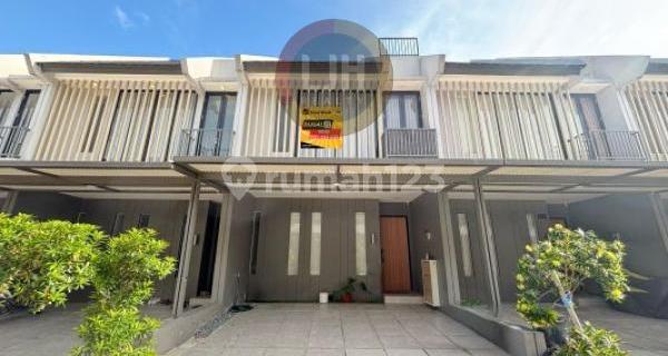 Grand Wisata 3-Story House, 3 Bedrooms, Fully Furnished Ready to Live In, Eligible for Mortgage, 700m from Mall, Direct Access to Tambun Toll Road Grand Wisata Bekasi. 1