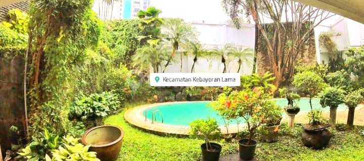 House for sale in Simprug, Jakarta 1