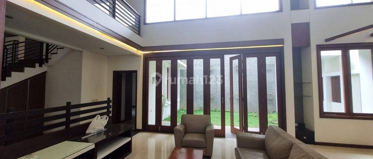 Rumah Semi Furnish di Setraduta, Harga Wajar, Lokasi Strategis 1