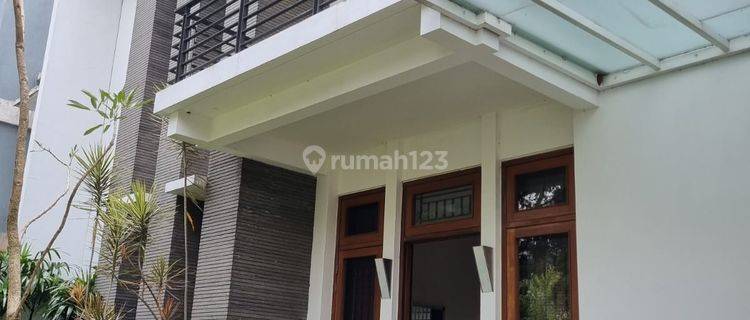 Rumah Semi Furnish di Setraduta, Harga Wajar, Lokasi Strategis 1