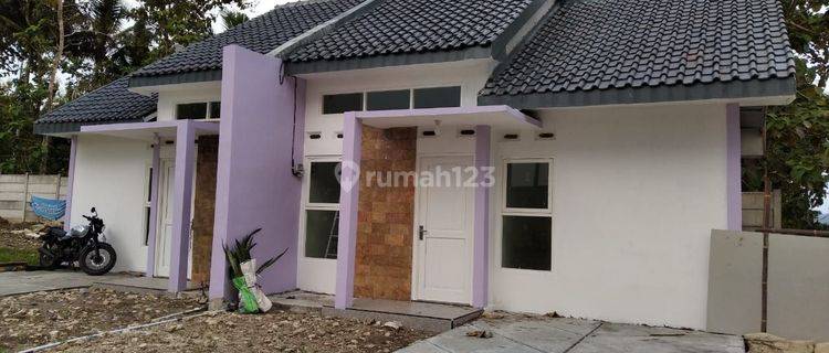 Rumah Termurah di Jogja legalitas SHM kawasan perumahan asri  1