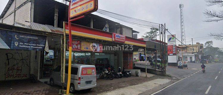 Bangunan Franchise Minimarket Aktif Dekat Pasar Kertek Wonosobo 1