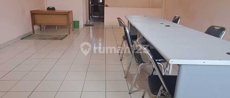 2-Story Shophouse Ready to Use, Strategic Location in Surapati Core Bandung 1