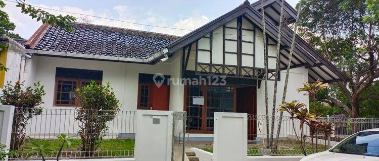 Rumah Disewakan Cepat Bisa Untuk Kantor Di Cimahi Utara  1