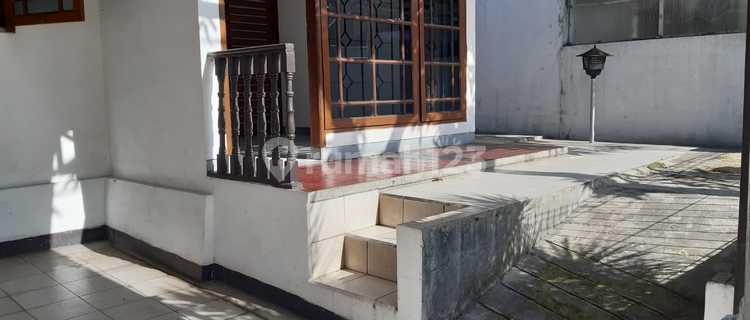 RUMAH DI DALAM KOMPLEK DISEWAKAN DI CIMAHI UTARA 1