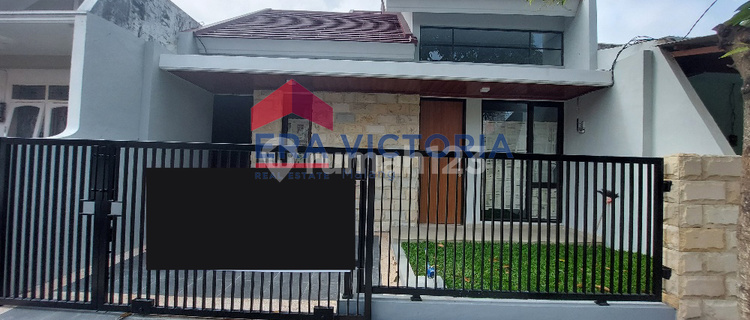 Rumah 1 1/2 lantai baru renovasi full bangunan di Sawojajar 1