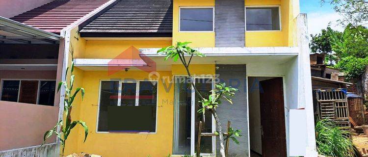 Dijual rumah 2 kamar untuk keluarga kecil di area Tidar 1