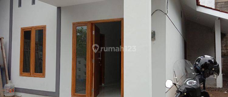 Rumah Baru.rumah Kampung Di Area Ponpes Lirboyo 1