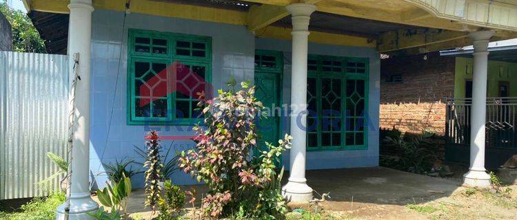 Rumah Bagus Unfurnished SHM di Mojo, Kediri 1