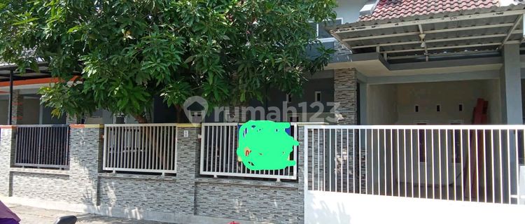 Rumah Baru Di Tengah Kota Kertosono 1