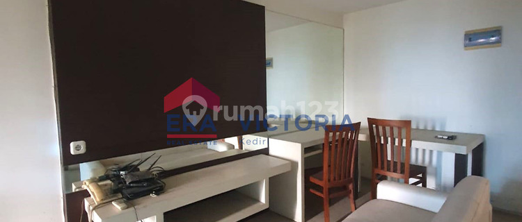 DISEWAKAN Apartemen Di High Point Surabaya Full-Furnished Dekat dengan Universitas Petra (hanya beberapa menit jalan kaki) Akses mudah ke Tol Waru, Bandara Juanda, dan pusat kota dan Dikelilingi banyak tempat makan, kafe, dan minimarket 1