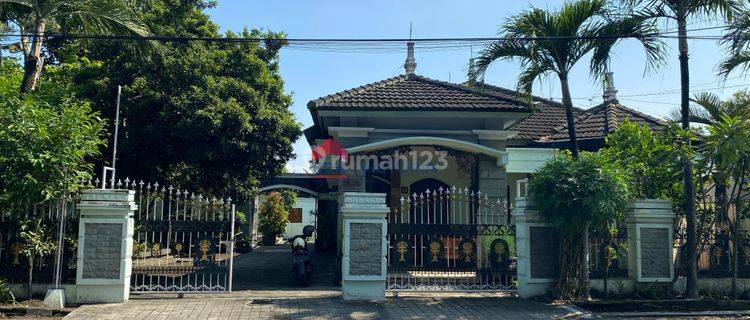 Disewakan Rumah terletak Di Mojoroto Kota Kediri Cocok Untuk Usaha Bimbel, Prakteki Dokter, Guest House, Dekat Dengan Sekolah-Sekolah FavoriteKota Kediri, Akses Jalan Jalur Bus Antar Kota 1