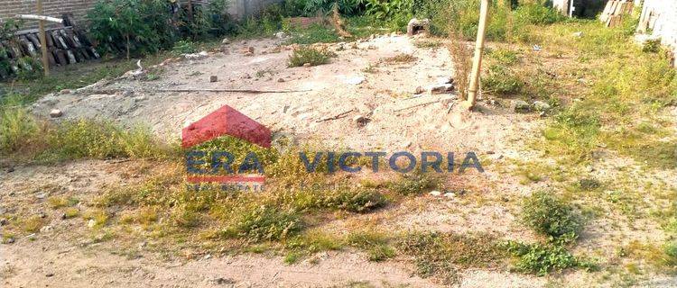 Dijual Tanah di Ds Punjul, Plosokelaten Kediri berada di lingkungan yang sudah berkembang, dikelilingi oleh rumah-rumah dengan akses listrik yang telah tersedia 1